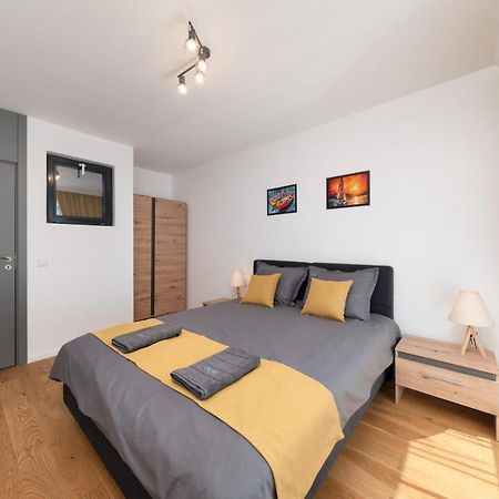 Varna Smart Home Apartments Bagian luar foto