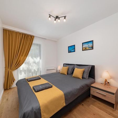 Varna Smart Home Apartments Bagian luar foto